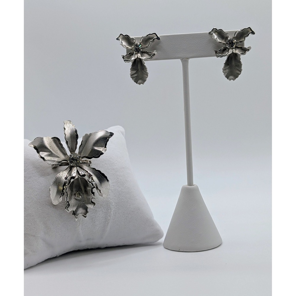 BN Silver Tone Orchid Flower Brooch Pin Screw Back Earrings Set Crystal Accents